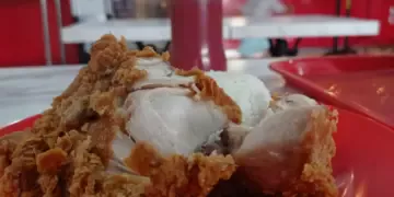 Tips Meningkatkan Kenikmatan Ayam Goreng Olive Chicken Jogja (Mojok/Agung)