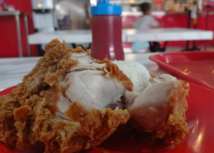 Tips Meningkatkan Kenikmatan Ayam Goreng Olive Chicken Jogja (Mojok/Agung)