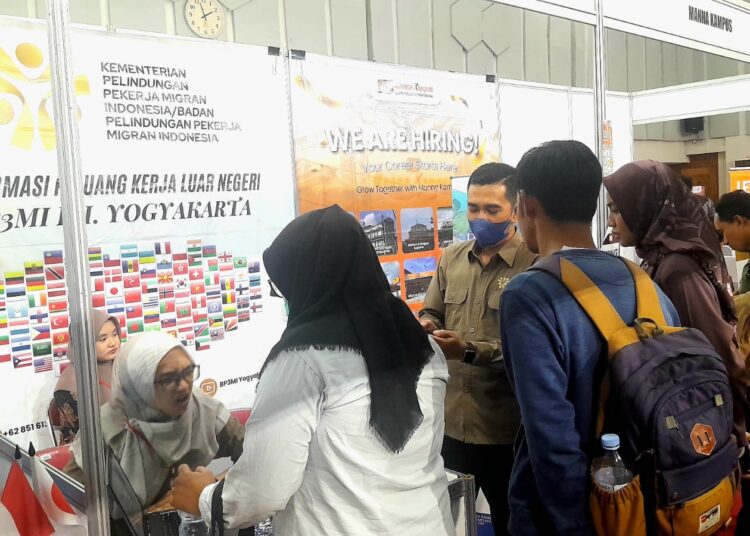 Para job seeker. MOJOK.CO