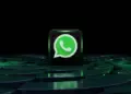 Grup WhatsApp keluarga, tempat menghakimi hidup orang lain (Unsplash)