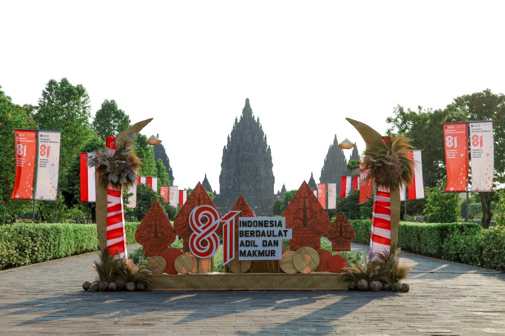lestarikan budaya.MOJOK.CO