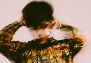 GVD Resmi Rilis Single Perdana "VII", Bawa Konsep Post-Black Berbalut Visual Kei Cerah.MOJOK.CO