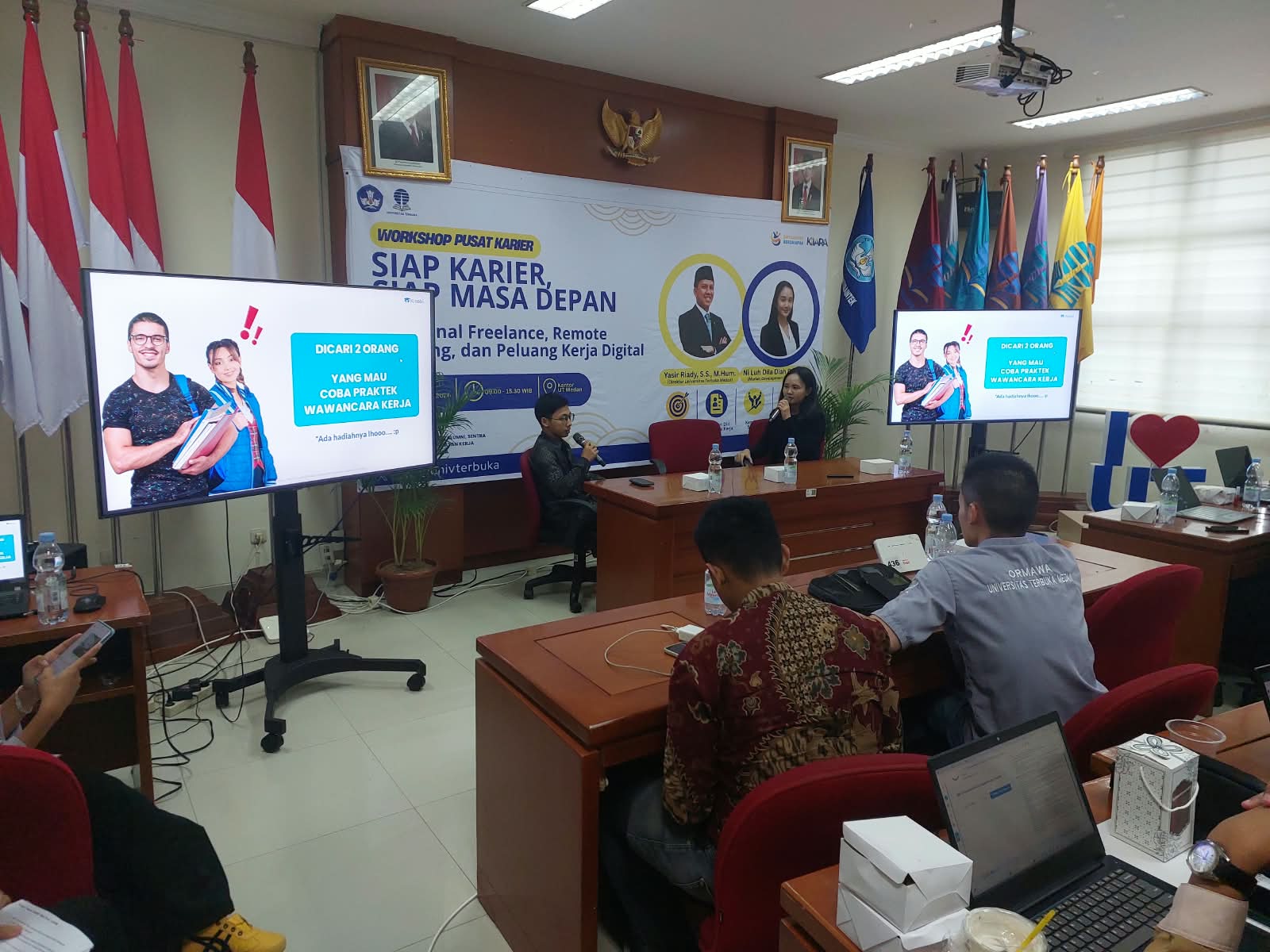 Workshop pembekalan karier untuk mahasiswa UT MOJOK.CO