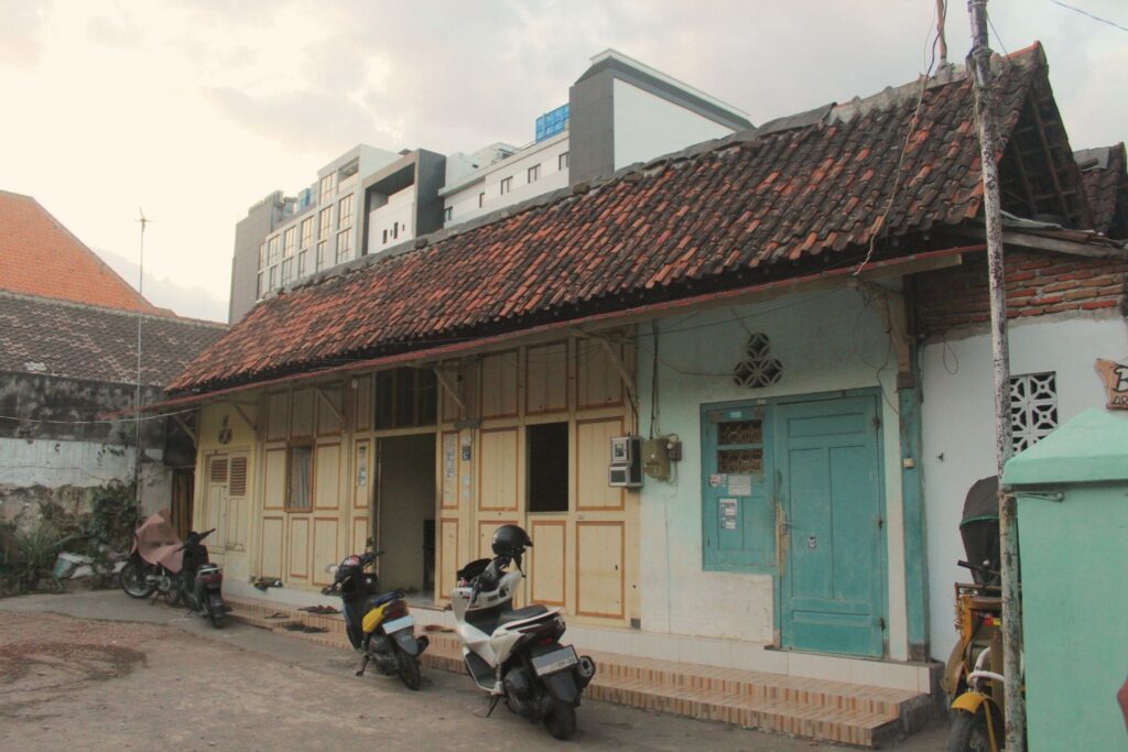 Rumah lawas Jawa-Indis. MOJOK.CO