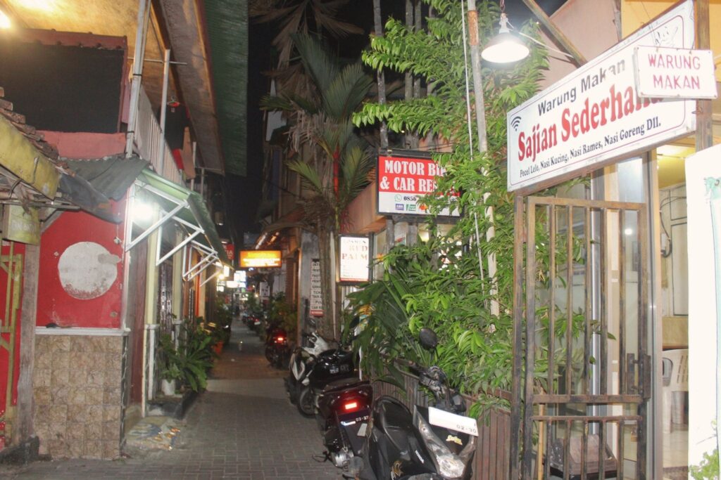 Rumah makan yang menjadi opsi tempat wisata malam di Jogja. MOJOK.CO