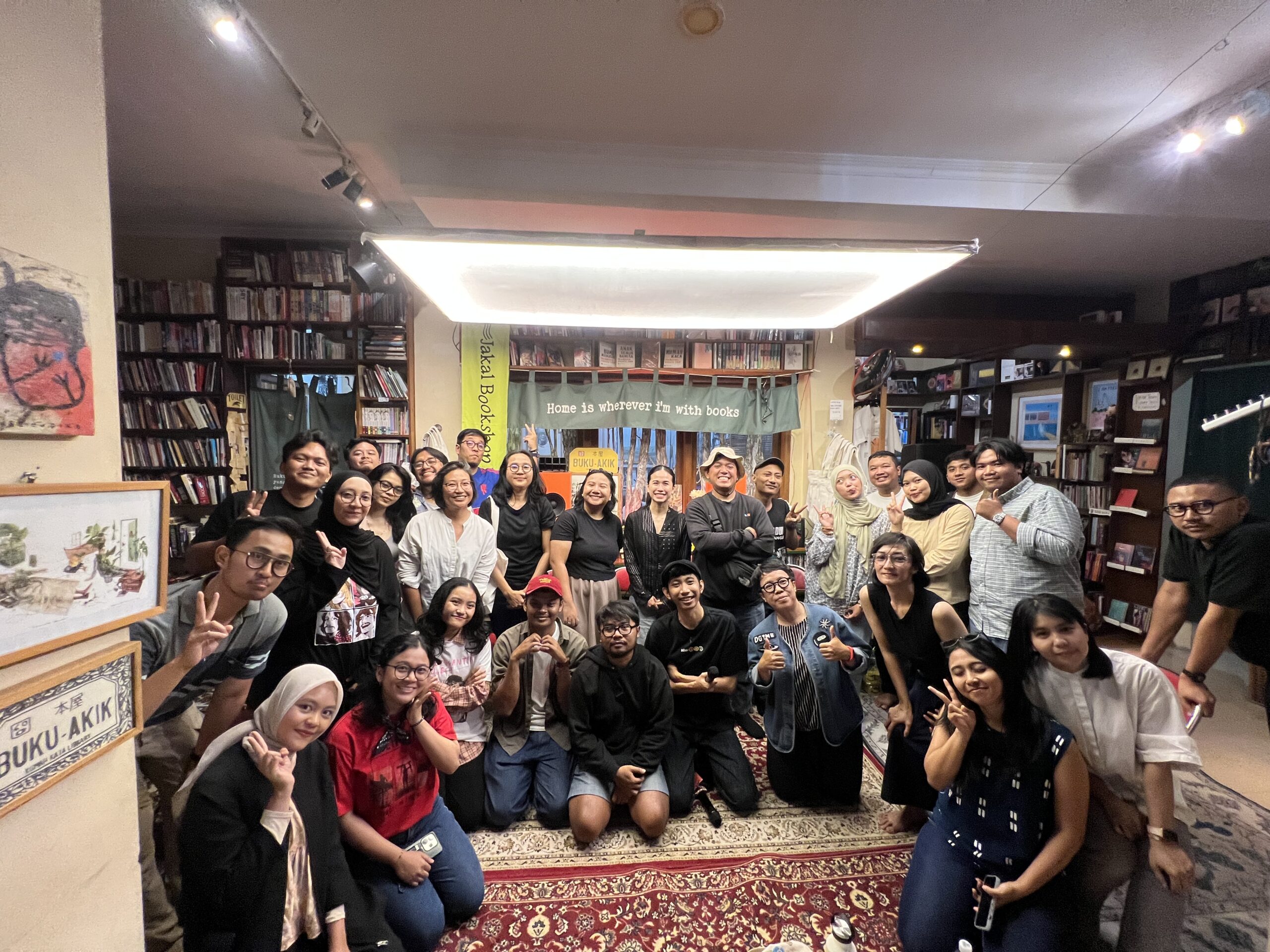 Jakal Bookshop Festival mengusulkan 30 Agustus sebagai Hari Toko Buku MOJOK.CO
