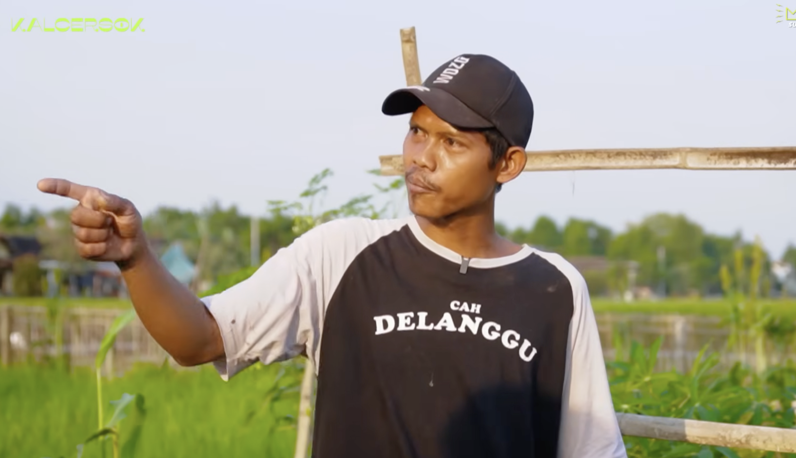 Pilihan Muksin menjadi petani membawanya ke kehidupan slow living dan frugal living di Delanggu, Klaten MOJOK.CO