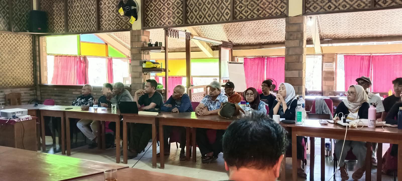 Pertemuan Konsolidasi Jaringan Gerakan Tani di Perdikan INSIST, Pakem, Sleman, DI Yogyakarta MOJOK.CO